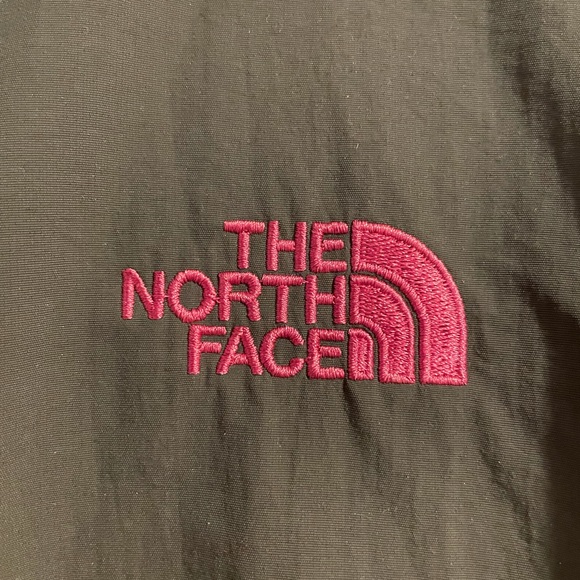 North Face Jacket (Girls L (14/16) Gray & Pink - Picture 3 of 4